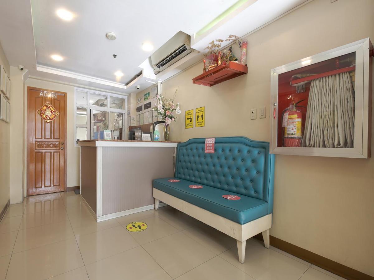 Oyo 783 Freemont Place Paranaque City Exteriör bild