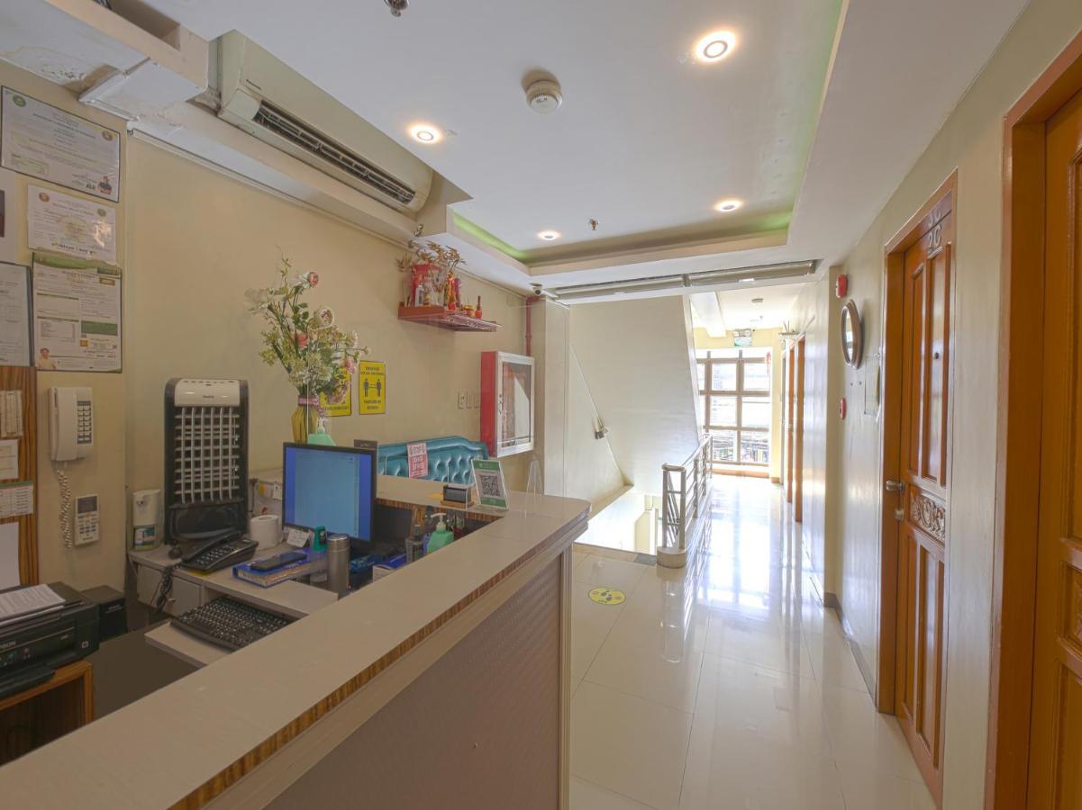 Oyo 783 Freemont Place Paranaque City Exteriör bild